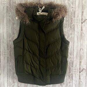 GAP Down Filled Fur Lined Hood Dark Green Quilted Puffer Vest Y2K Vest Small